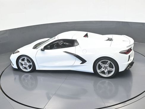 Used 2024 Chevrolet Corvette Stingray Convertible w/ 1LT image 43