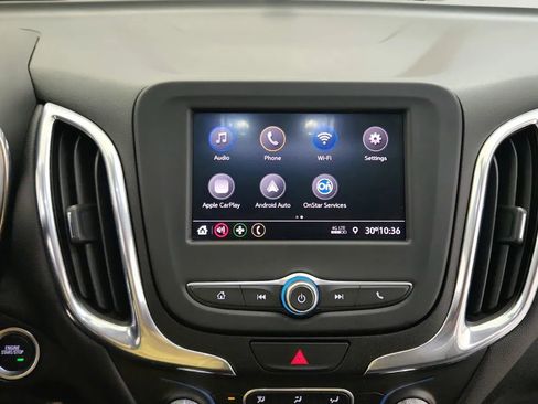 Used 2020 Chevrolet Equinox LT w/ Driver Convenience Package image 24