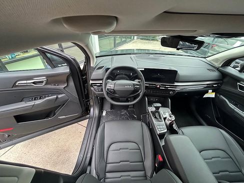 New 2026 Kia Sportage SX image 24