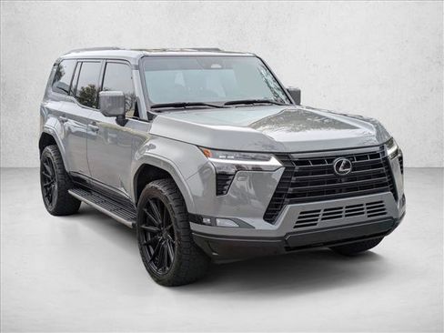 Certified 2025 Lexus GX 550 w/ Cold Area Package image 3