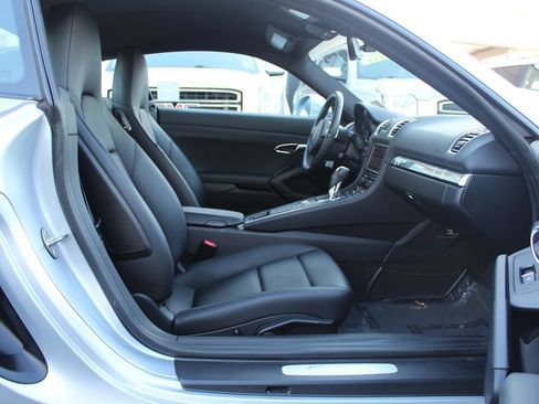 Used 2014 Porsche Cayman RWD image 25