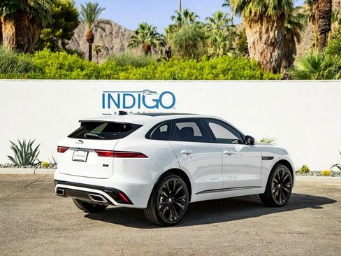 New 2026 Jaguar F-PACE R-Dynamic S image 6