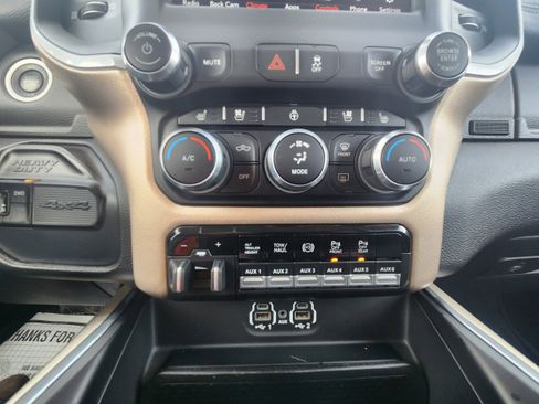 Used 2020 RAM 2500 Laramie image 19