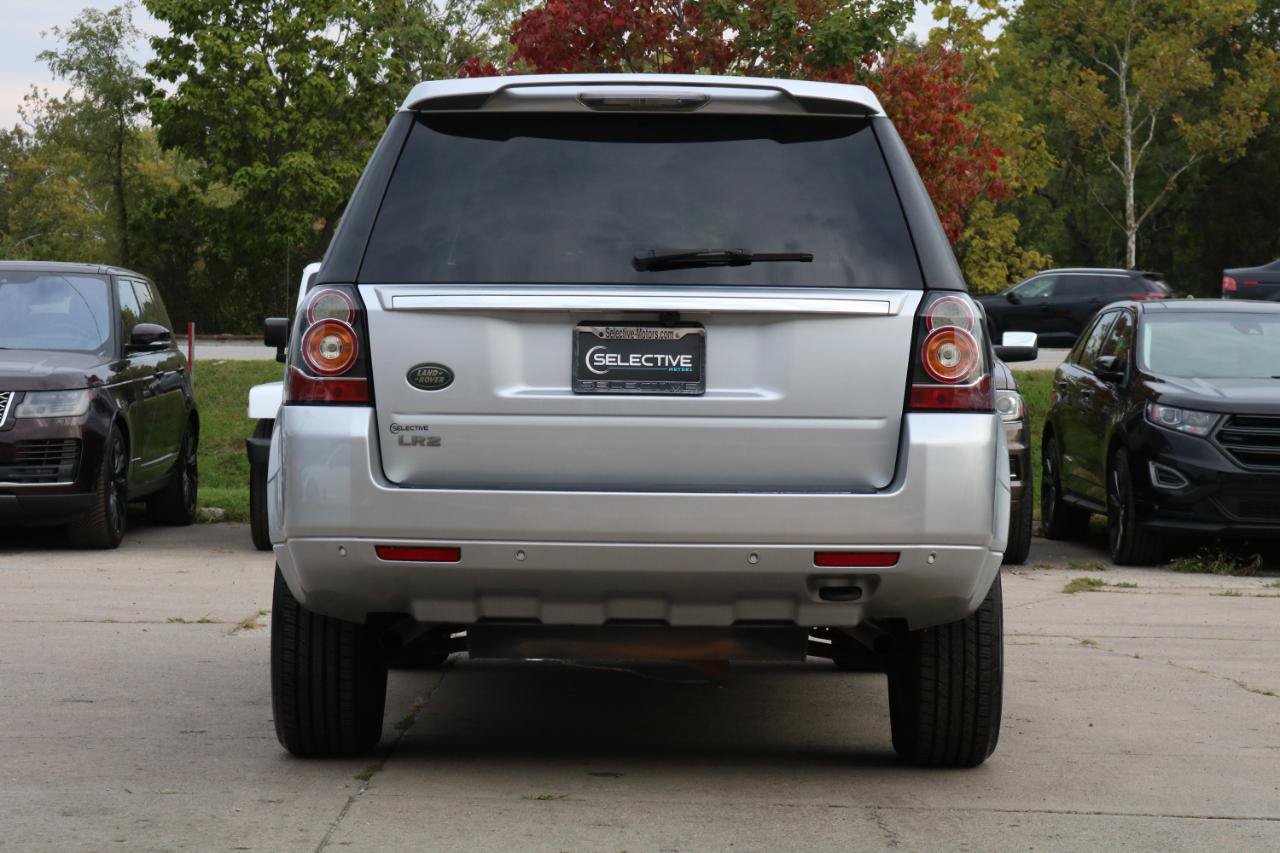 Used 2014 Land Rover LR2 AWD/4WD image 7