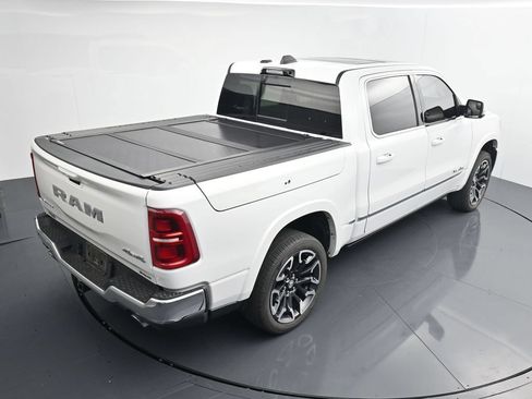 Used 2025 RAM 1500 Limited AWD/4WD image 15