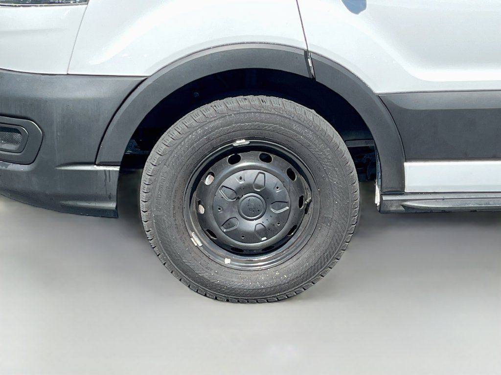 Used 2023 Ford Transit 250 Medium Roof RWD image 28