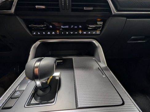 New 2026 MAZDA CX-70 SC Plus AWD/4WD image 23