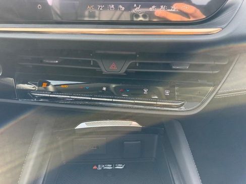 New 2026 Buick Envision Avenir image 16