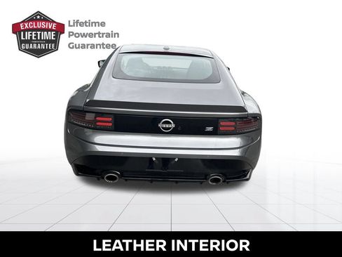 Certified 2024 Nissan Z Performance w/ Floor Mat Package RWD image 5