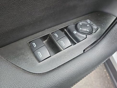 Used 2021 Chevrolet Blazer LT image 12