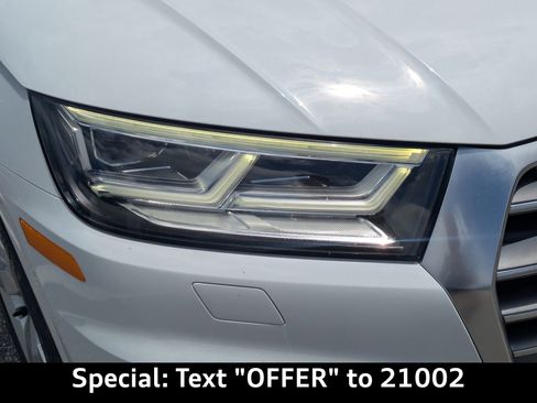 Used 2019 Audi Q5 2.0T Premium Plus AWD/4WD image 11