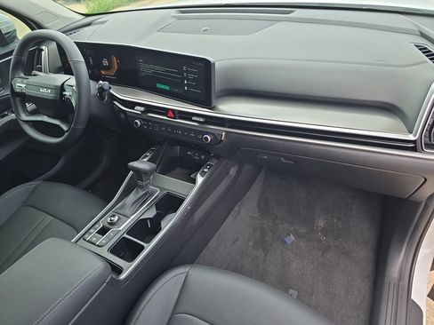 New 2026 Kia Sorento S AWD/4WD image 11