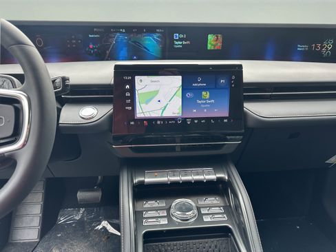 New 2026 Lincoln Nautilus Premier w/ Equipment Group 102A image 15