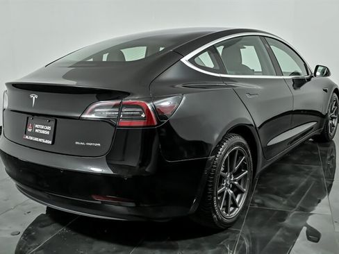 Used 2018 Tesla Model 3 Long Range AWD/4WD image 9