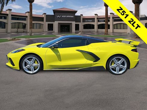 Used 2024 Chevrolet Corvette Stingray Preferred Conv w/ Z51 Performance Package RWD image 5