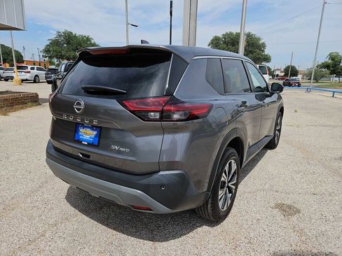 Used 2022 Nissan Rogue SV AWD/4WD image 8