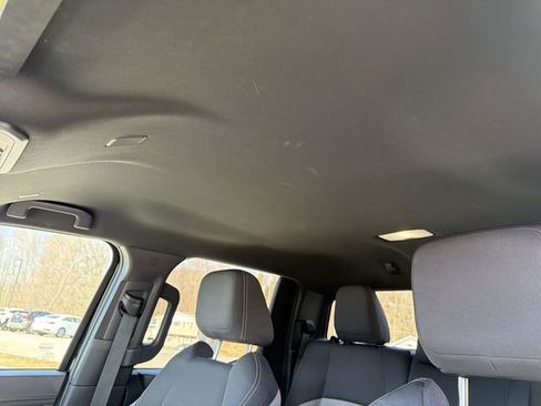 Used 2024 Toyota Tacoma TRD Off-Road AWD/4WD image 19