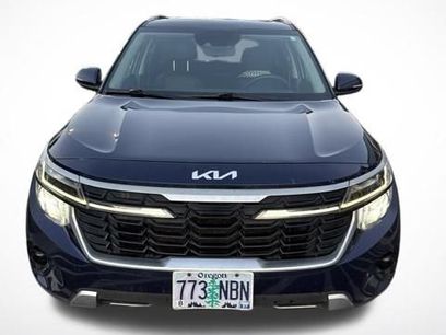 Used 2024 Kia Seltos EX