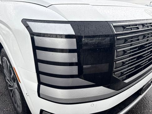 Used 2026 Hyundai Palisade Calligraphy FWD image 9