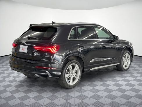 Used 2022 Audi Q3 2.0T Premium AWD/4WD image 9