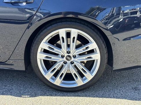 Used 2022 Audi S6 Premium Plus image 8