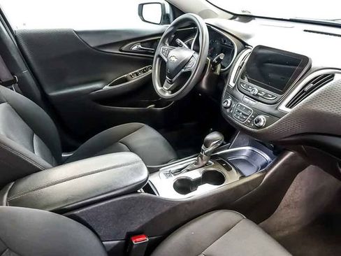 Certified 2023 Chevrolet Malibu LT FWD image 31
