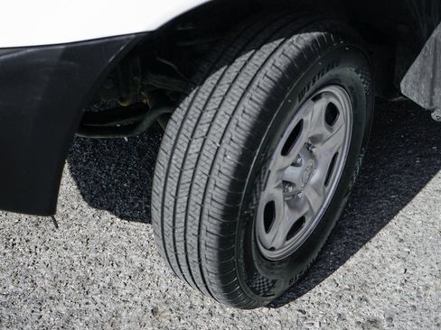 Used 2014 Toyota Tacoma 2WD Access Cab w/ Convenience Package image 37