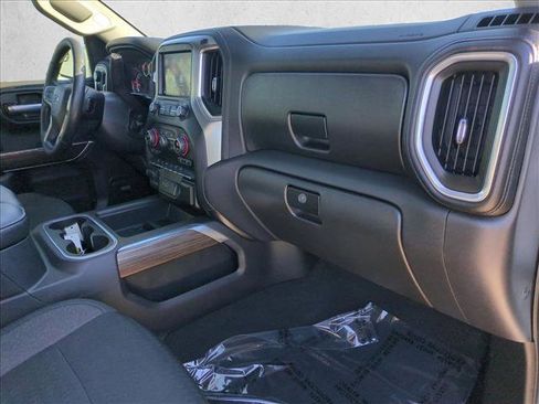 Used 2021 Chevrolet Silverado 1500 LT Trail Boss w/ Convenience Package II image 21