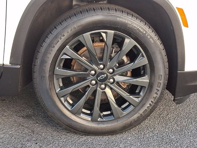 Used 2023 Chevrolet Traverse RS w/ LPO, Floor Liner Package AWD/4WD image 11