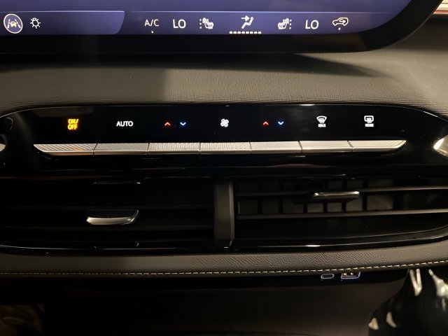 Certified 2026 Buick Enclave Preferred AWD/4WD image 20