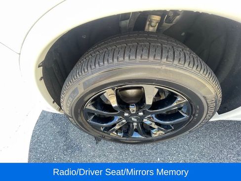 Used 2020 Dodge Durango GT AWD/4WD image 14