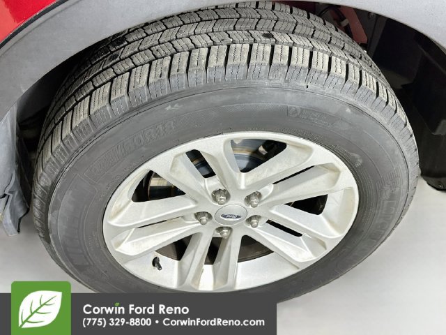 Used 2013 Ford Explorer XLT AWD/4WD image 32