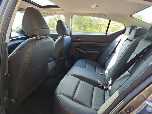 New 2025 Nissan Altima 2.5 SR w/ SR Premium Package image 7