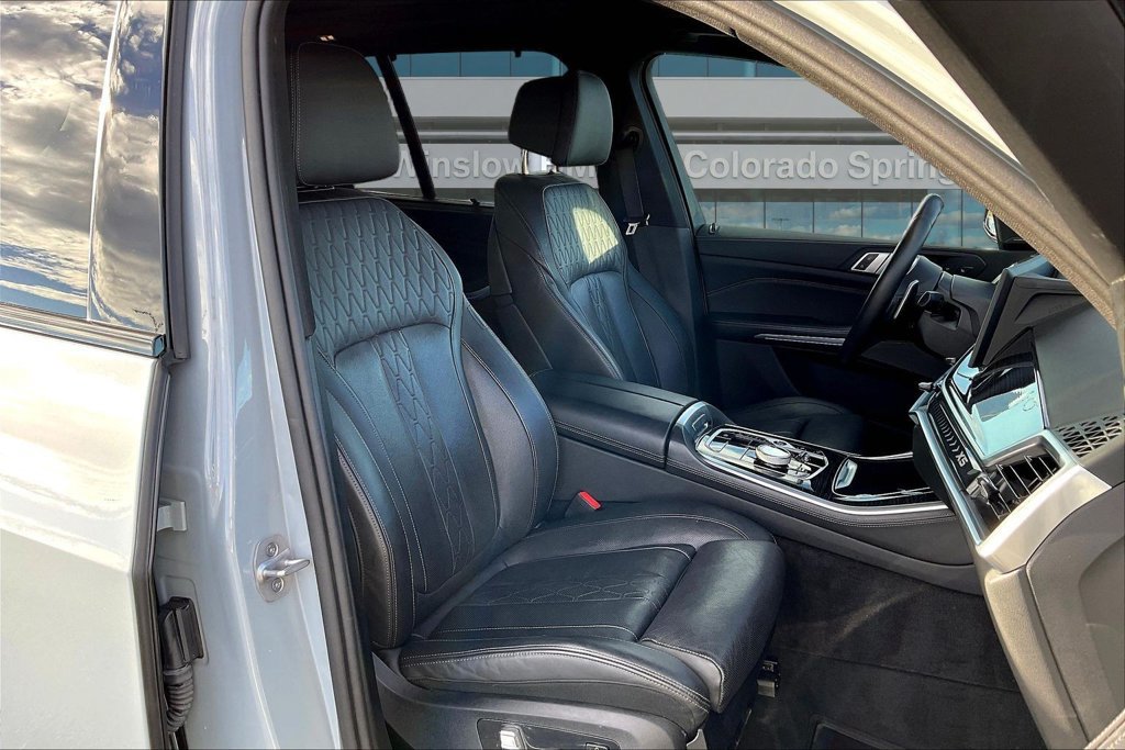 Certified 2025 BMW X5 xDrive40i w/ Executive Package AWD/4WD image 28