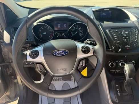 Used 2014 Ford Escape SE image 17