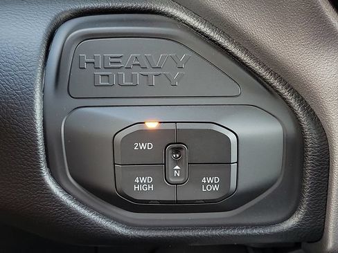 New 2026 RAM 2500 Big Horn AWD/4WD image 16