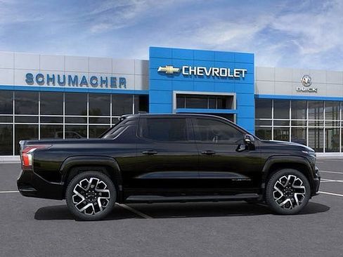 New 2025 Chevrolet Silverado EV RST image 8