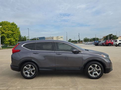 Used 2019 Honda CR-V EX image 2