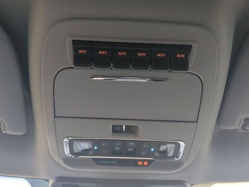 New 2026 Ford F250 Lariat w/ Black Appearance Package image 24