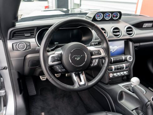 Used 2021 Ford Mustang GT Premium w/ Equipment Group 401A RWD image 16