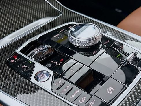 New 2027 BMW X7 M60i AWD/4WD image 17