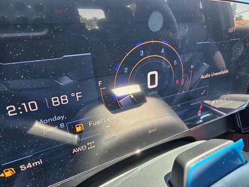 New 2026 Chevrolet Traverse Z71 w/ Enhanced Driving Package AWD/4WD image 26