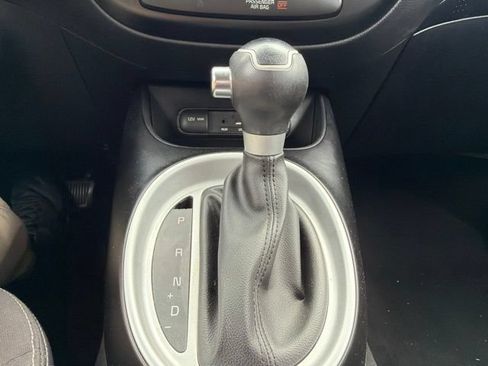 Used 2017 Kia Soul FWD image 24