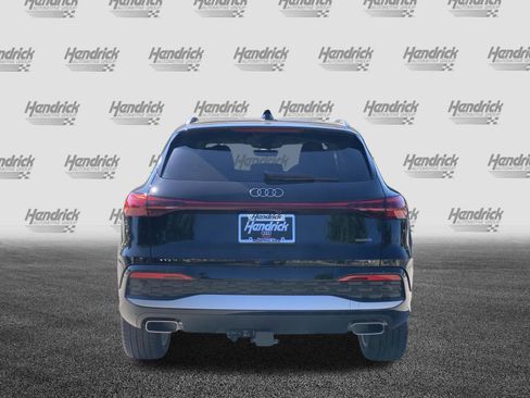 Certified 2025 Audi Q5 Premium w/ Premium Plus AWD/4WD image 9