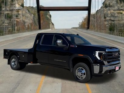 New 2026 GMC Sierra 3500 SLE w/ SLE Convenience Package