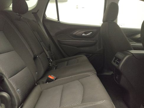 Used 2023 GMC Terrain SLE w/ Driver Convenience Package FWD image 19