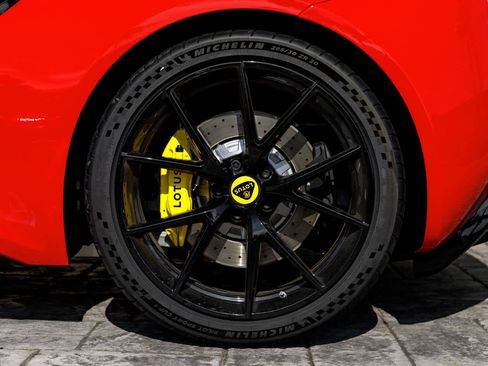 New 2025 Lotus Emira image 40