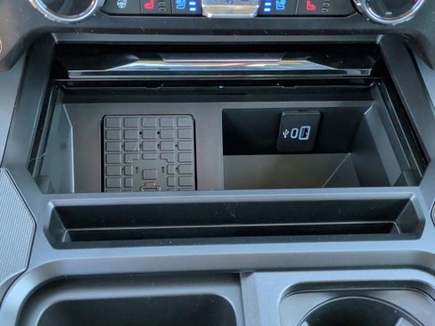 New 2026 Ford F250 Lariat image 32