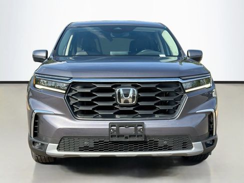 Used 2025 Honda Pilot EX-L image 3