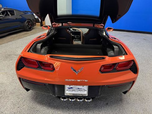 Used 2019 Chevrolet Corvette Stingray Coupe w/ 2LT Preferred Equipment Group RWD image 26